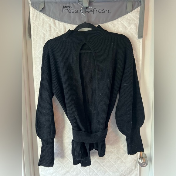 NWT Do + Be Open Back Tie Waist Sweater - Picture 5 of 8